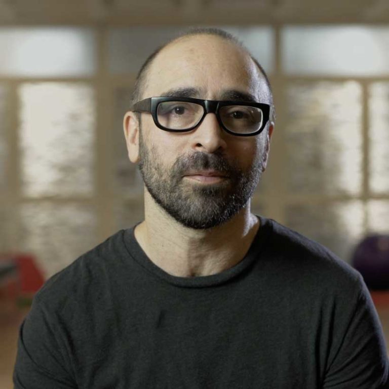 Pedro <span style="color:#A71E50"> Beckinstein </span>